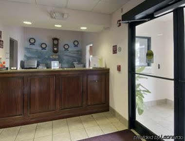 Howard Johnson By Wyndham Airport Hotel Louisville